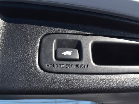 Certified 2023 Honda CR-V EX-L image 11