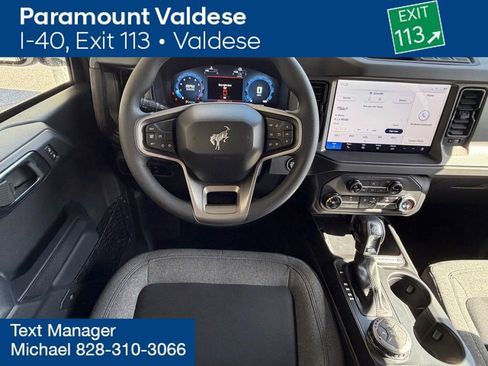 New 2025 Ford Bronco Base image 17