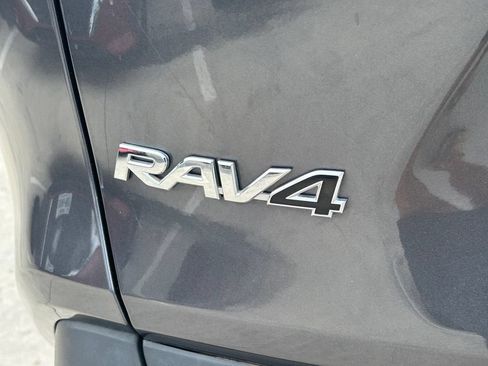 Used 2024 Toyota RAV4 XLE w/ Convenience Package AWD/4WD image 13