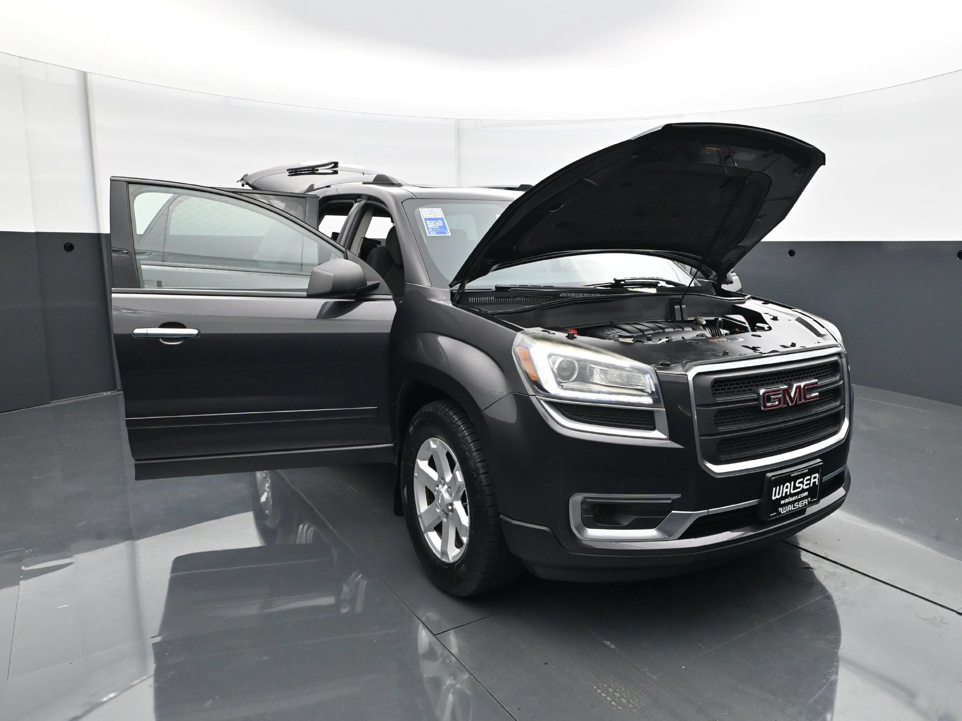 Used 2015 GMC Acadia SLE AWD/4WD image 36