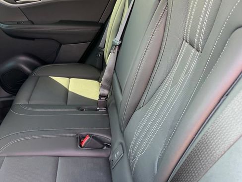 Used 2025 Buick Envision Avenir AWD/4WD image 21