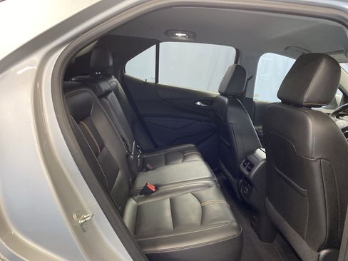 Used 2022 Chevrolet Equinox Premier image 36