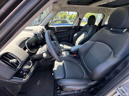 Used 2024 MINI Cooper Countryman S w/ Premium Package AWD/4WD image 5