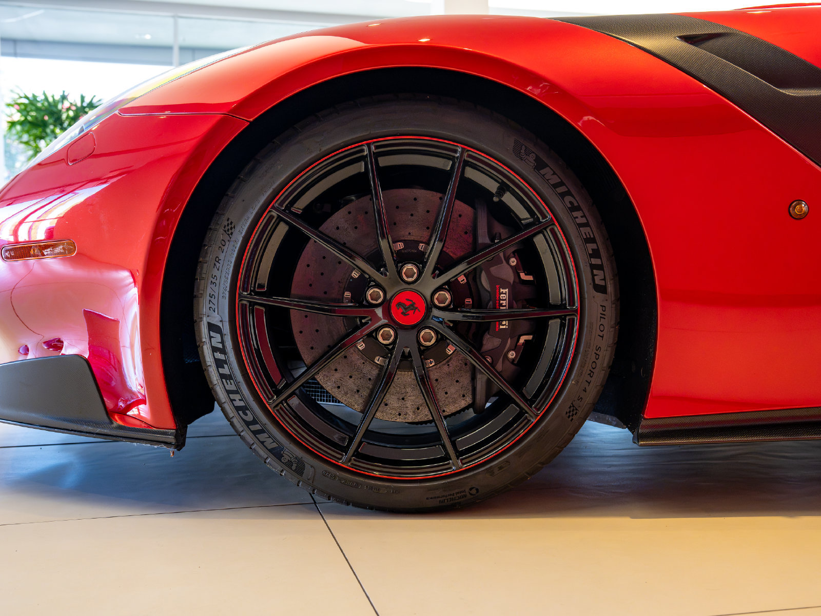 Used 2017 Ferrari F12tdf RWD image 4