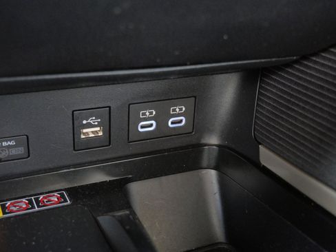 Certified 2026 Toyota Camry SE FWD image 35