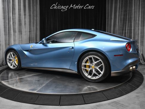 Used 2017 Ferrari F12 Berlinetta RWD image 3