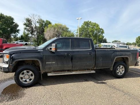Used 2019 GMC Sierra 3500 SLE w/ SLE Preferred Package AWD/4WD image 5
