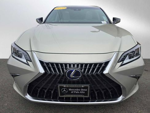 Used 2022 Lexus ES 300h w/ Premium Package image 8