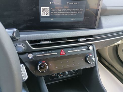 New 2025 Hyundai Sonata SEL image 24