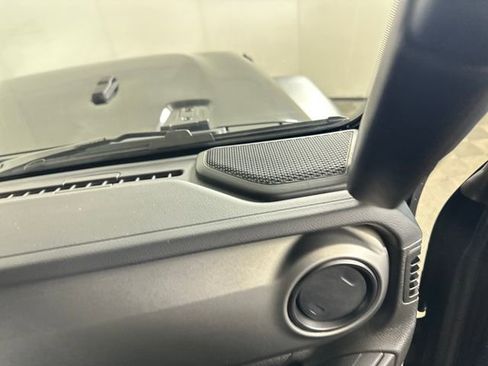 Used 2023 Jeep Wrangler Unlimited w/ Cold Weather Group image 29