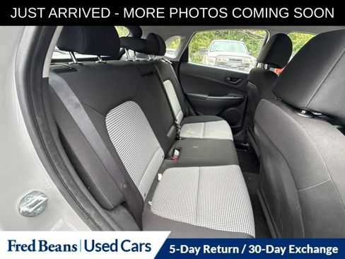 Used 2023 Hyundai Kona SE w/ Cargo Package AWD/4WD image 12