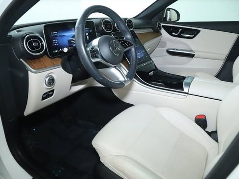 Used 2023 Mercedes-Benz C 300 4MATIC Sedan image 26