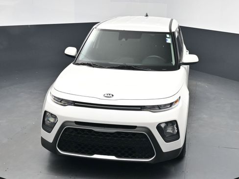 Used 2020 Kia Soul S image 12