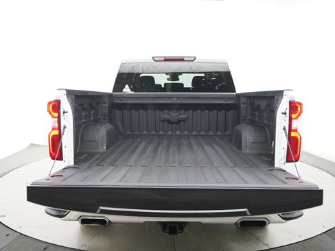 Used 2023 Chevrolet Silverado 1500 RST AWD/4WD image 14