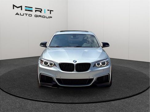 Used 2017 BMW M240i Coupe RWD image 3