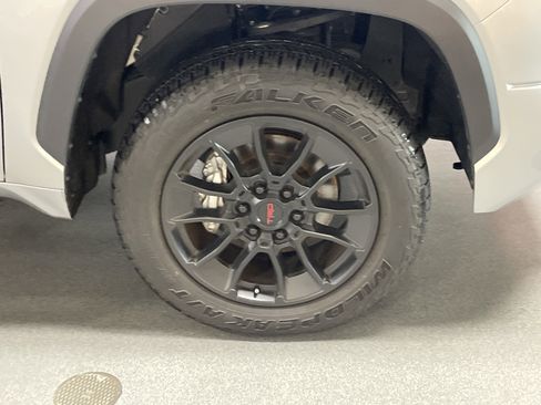 Used 2024 Toyota Tundra SR5 image 6