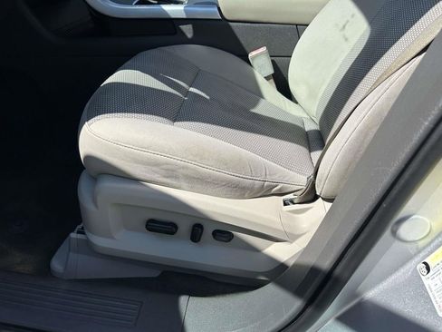 Used 2013 Ford Edge SEL FWD image 17