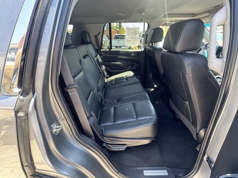 Used 2020 Chevrolet Tahoe LT image 16