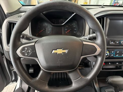 Used 2018 Chevrolet Colorado W/T w/ WT Convenience Package AWD/4WD image 12
