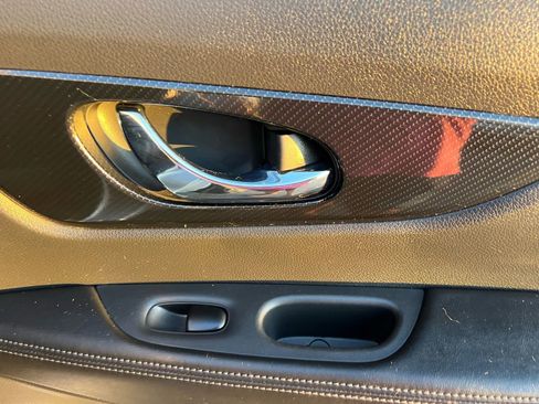 Used 2020 Nissan Rogue SL image 34