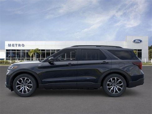 New 2026 Ford Explorer ST-Line w/ Premium Package image 3