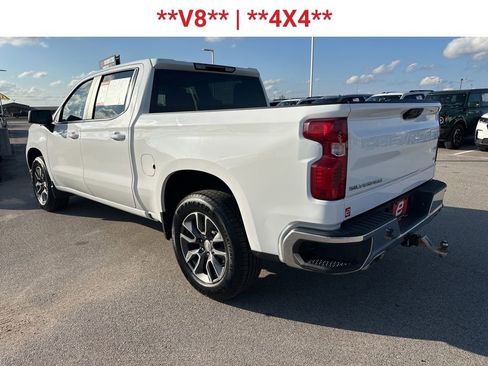 Used 2022 Chevrolet Silverado 1500 LT w/ Z71 Off-Road Package image 6