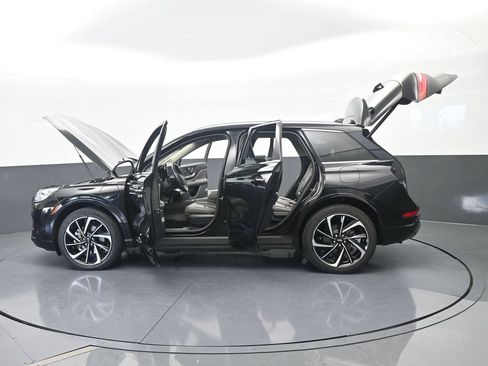 Used 2024 Lincoln Corsair Grand Touring AWD/4WD image 72