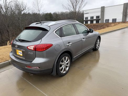 Used 2012 INFINITI EX35 Journey w/ Premium Pkg image 21