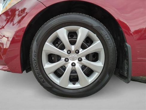 Certified 2025 Toyota Corolla LE FWD image 23