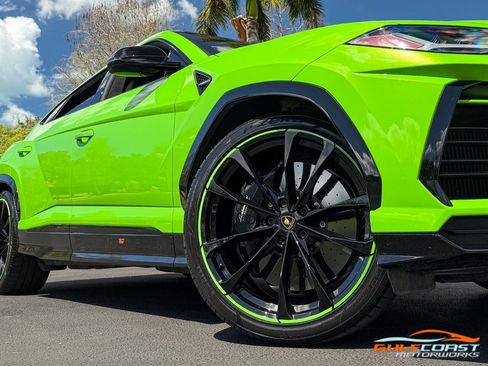 Used 2021 Lamborghini Urus image 75
