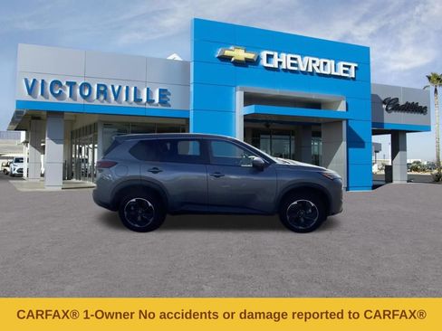 Used 2024 Nissan Rogue SV FWD image 4