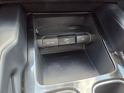 Used 2020 Kia Telluride LX FWD image 25