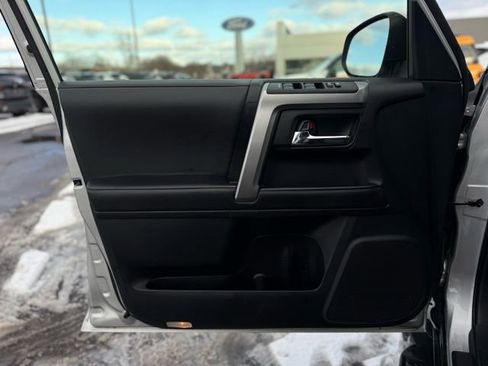 Used 2024 Toyota 4Runner SR5 image 12