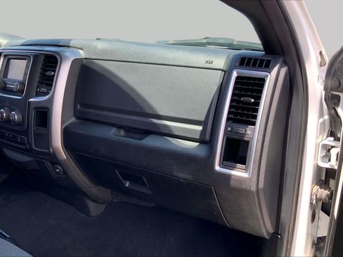 Used 2024 RAM 1500 Warlock AWD/4WD image 19