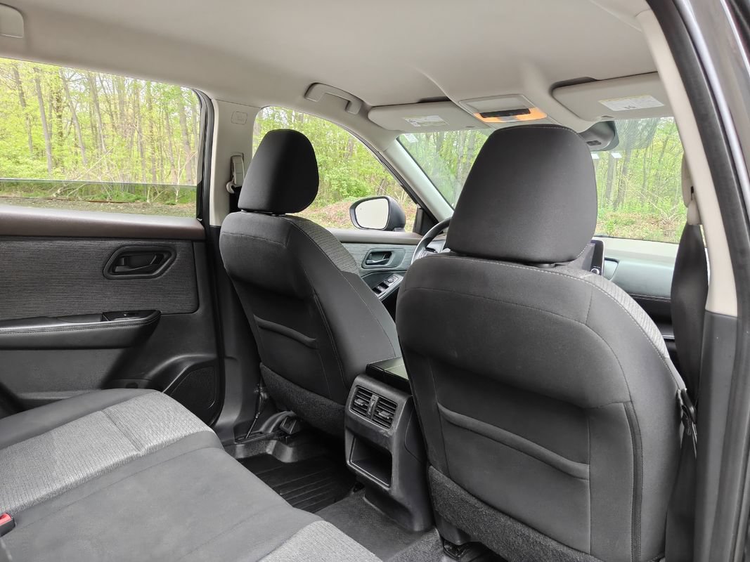 Used 2021 Nissan Rogue S AWD/4WD image 21