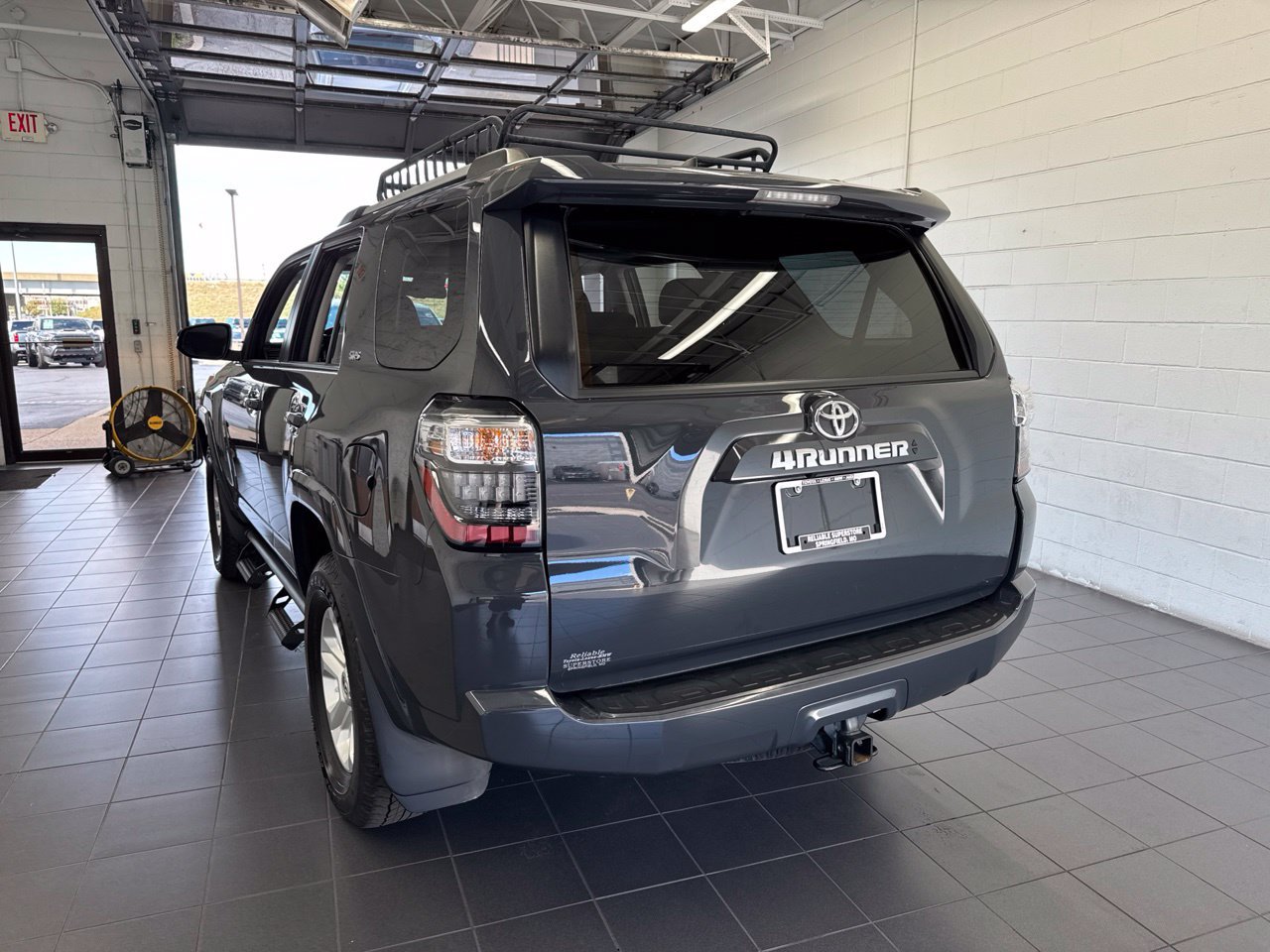 Used 2024 Toyota 4Runner SR5 Premium w/ Moonroof Package AWD/4WD image 6