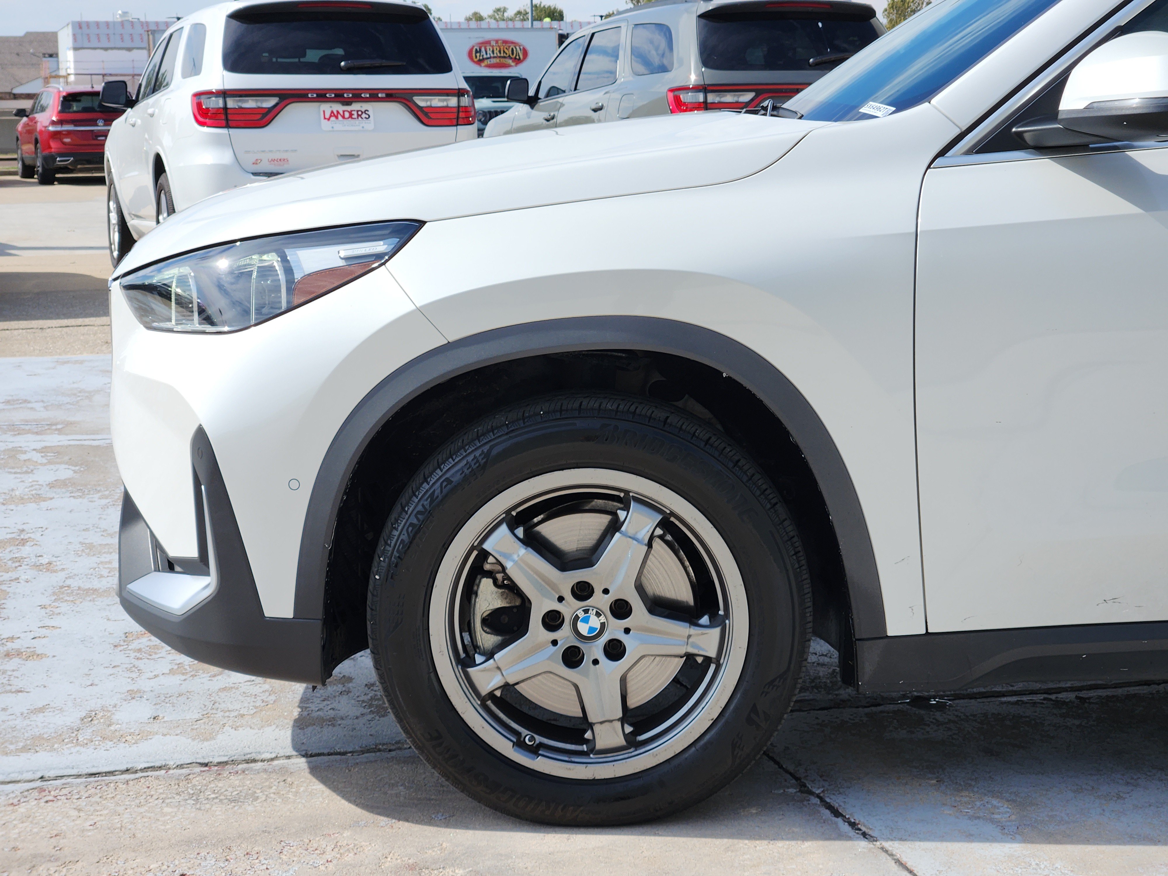 Used 2023 BMW X1 xDrive28i w/ Convenience Package AWD/4WD image 9