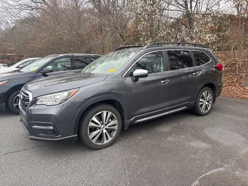 Used 2021 Subaru Ascent Touring w/ Popular Package #2A image 2