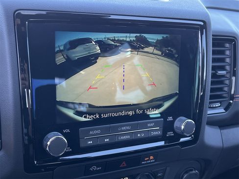 Certified 2024 Nissan Frontier Pro-X w/ Technology Package image 18