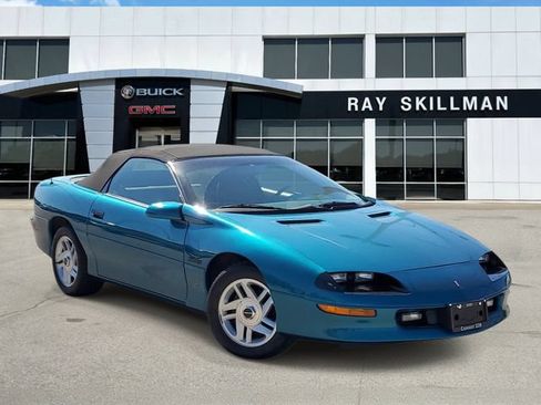 Used 1995 Chevrolet Camaro Z28 RWD image 1
