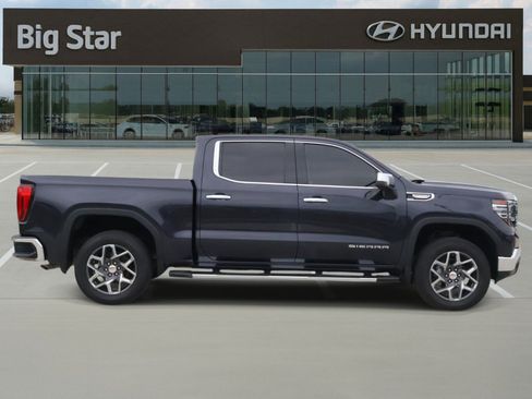 Used 2022 GMC Sierra 1500 SLT RWD image 5