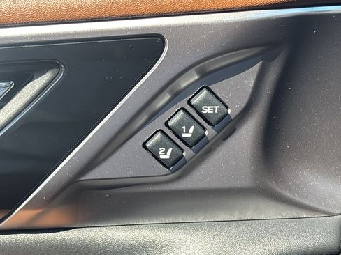 Certified 2024 Subaru Outback Touring AWD/4WD image 27