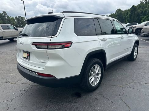 Used 2024 Jeep Grand Cherokee L Laredo RWD image 6