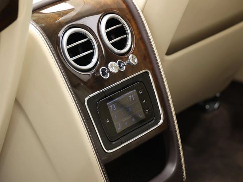 Used 2014 Bentley Flying Spur W12 AWD/4WD image 52