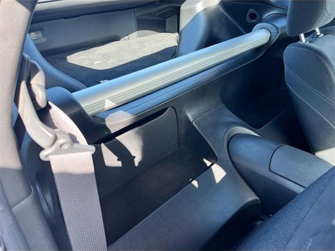 Used 2017 Nissan 370Z Coupe image 25