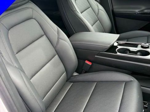 New 2026 Chevrolet Equinox LT w/ Convenience Package II AWD/4WD image 29