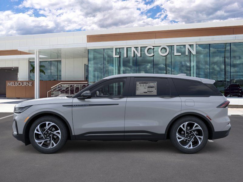 New 2026 Lincoln Nautilus Premier w/ Equipment Group 102A AWD/4WD image 3