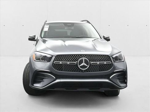 New 2026 Mercedes-Benz GLE 450 4MATIC image 3