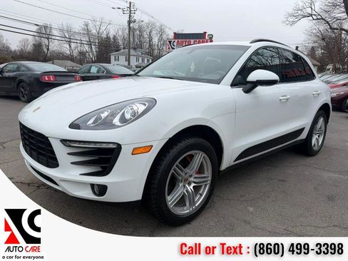 Used 2016 Porsche Macan S image 3