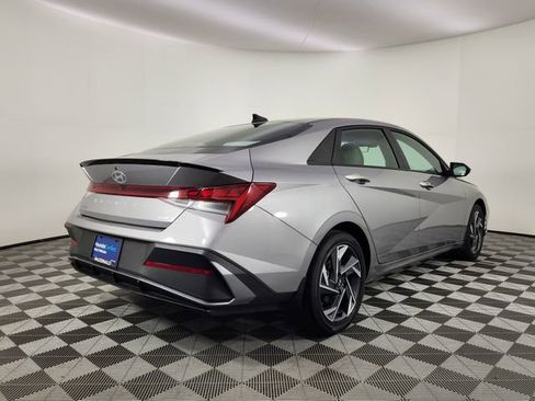 Certified 2025 Hyundai Sonata SEL AWD/4WD image 5